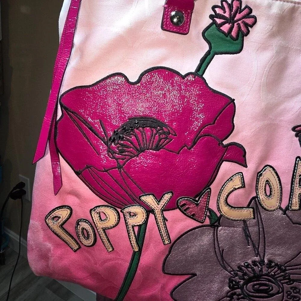 RARE Coach POPPY OMBRÉ Pink‎ Floral Tote with 3 large poppy charms